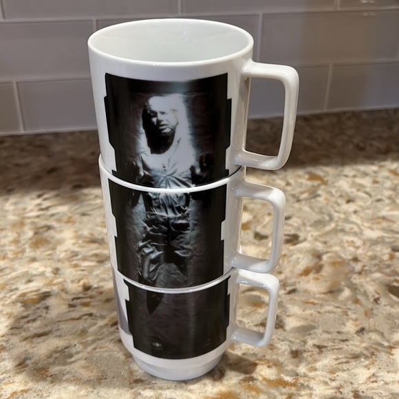 Star Wars dishwasher & microwave safe collector’s edition 3 coffee cups in total - Picture 7 of 9
